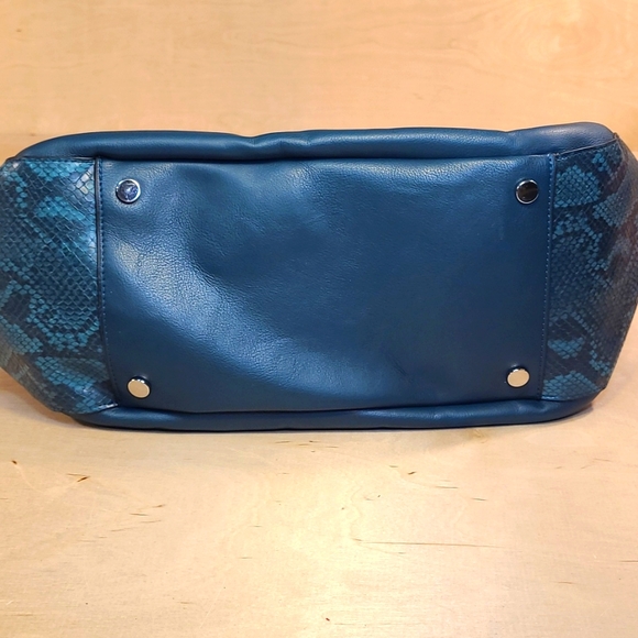 Alfani Green Leather Large Hand Bag - Picture 2 of 8